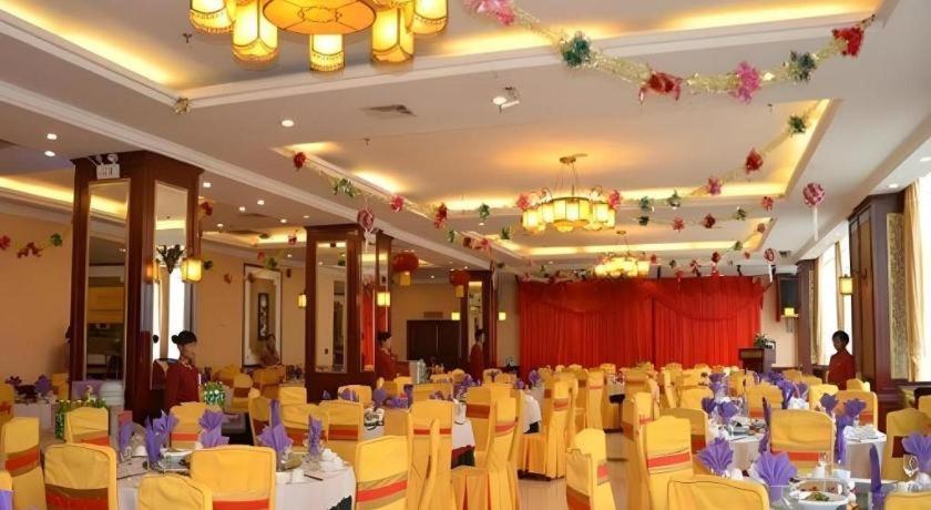 Golden Spring Hotel Lijiang Lijiang  Exterior foto