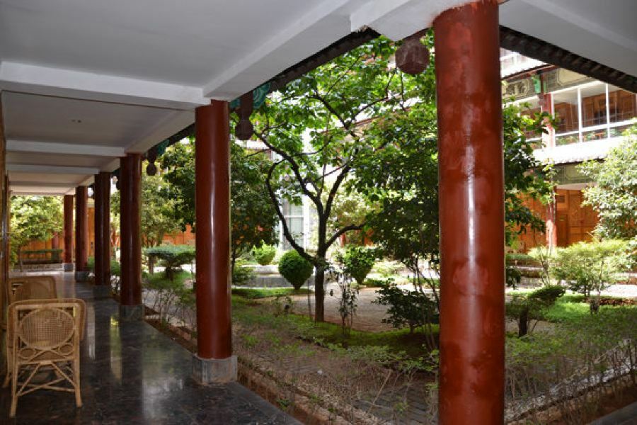 Golden Spring Hotel Lijiang Lijiang  Exterior foto